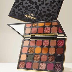 maneater™ after dark eyeshadow palette